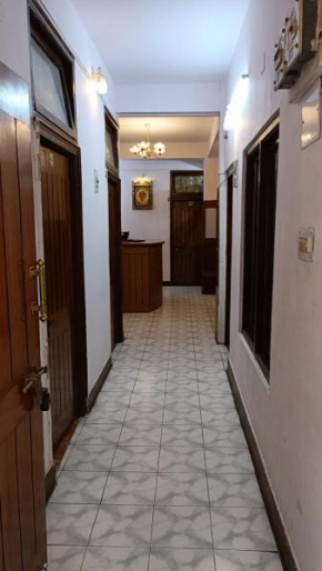 Hotel Sansar